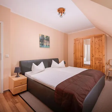 Ferienzentrum Yachthafen *