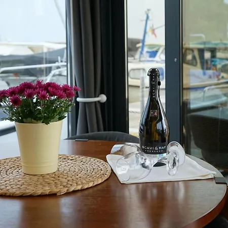 Ferienzentrum Yachthafen Apartmán *